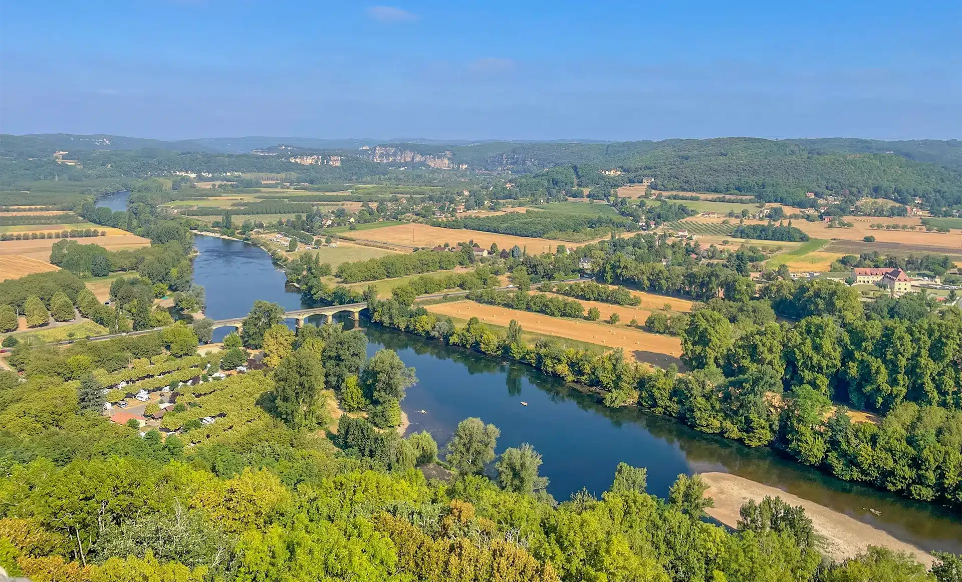 Panorama sur la vallée de la Dordogne